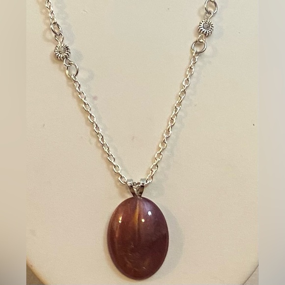 NEW Cranberry red pendant in silver setting (2) - Picture 3 of 6